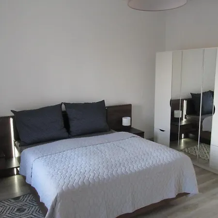 Ipsum Apartment